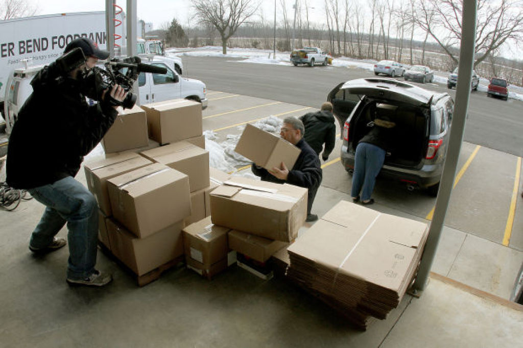 STUDENT HUNGER DRIVE